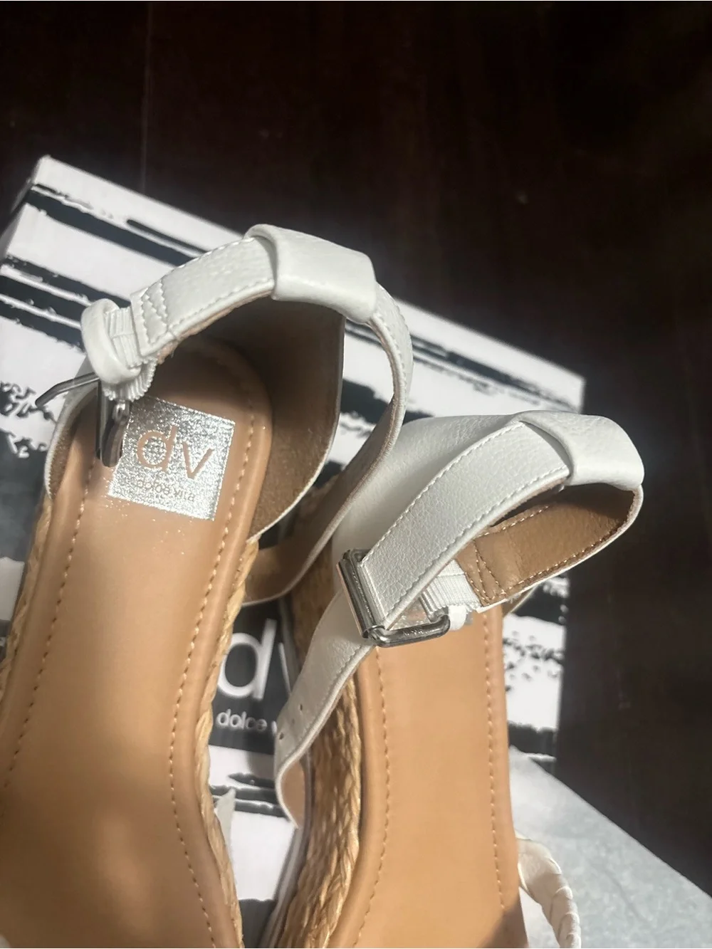 DV Dolce Vita womens Bannon platform sandals size 9M